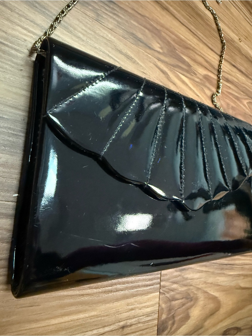 Black Patent Shell-Flap Formal Shoulder Bag with Gold Chain - Picture 2 of 9